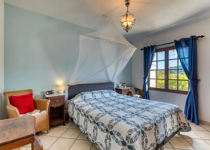 La Treve La Tour-sur-Orb