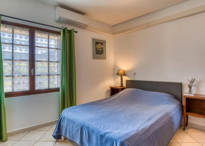 La Treve Semesterbostad La Tour-sur-Orb