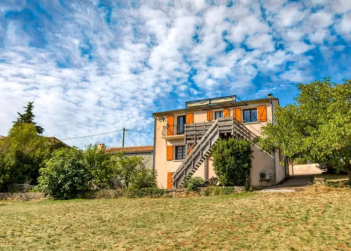 Semesterbostad La Treve *